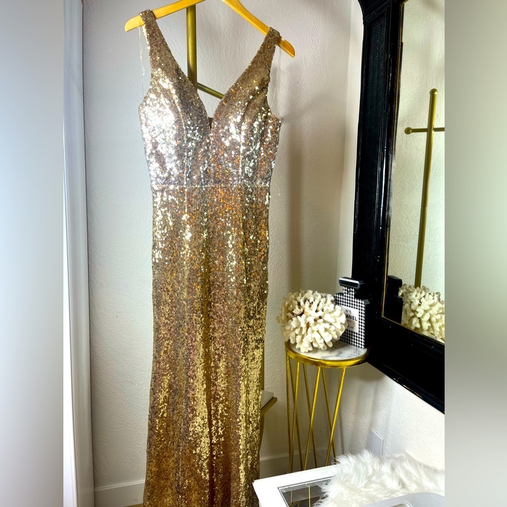 GOLD SEQUINED FLOOR LENGTH GOWN HOLIDAY DRESS PARTY GOWN